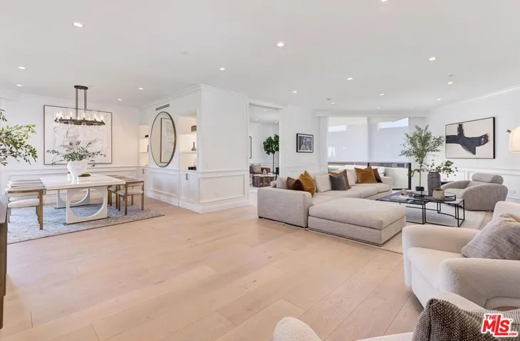 300 N Swall Drive 408, Beverly Hills, California 90211