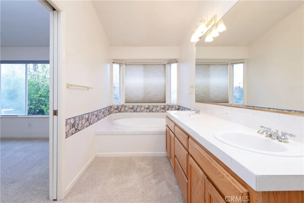 4514 W Oswego, Fresno, California 93722 home-pic-17