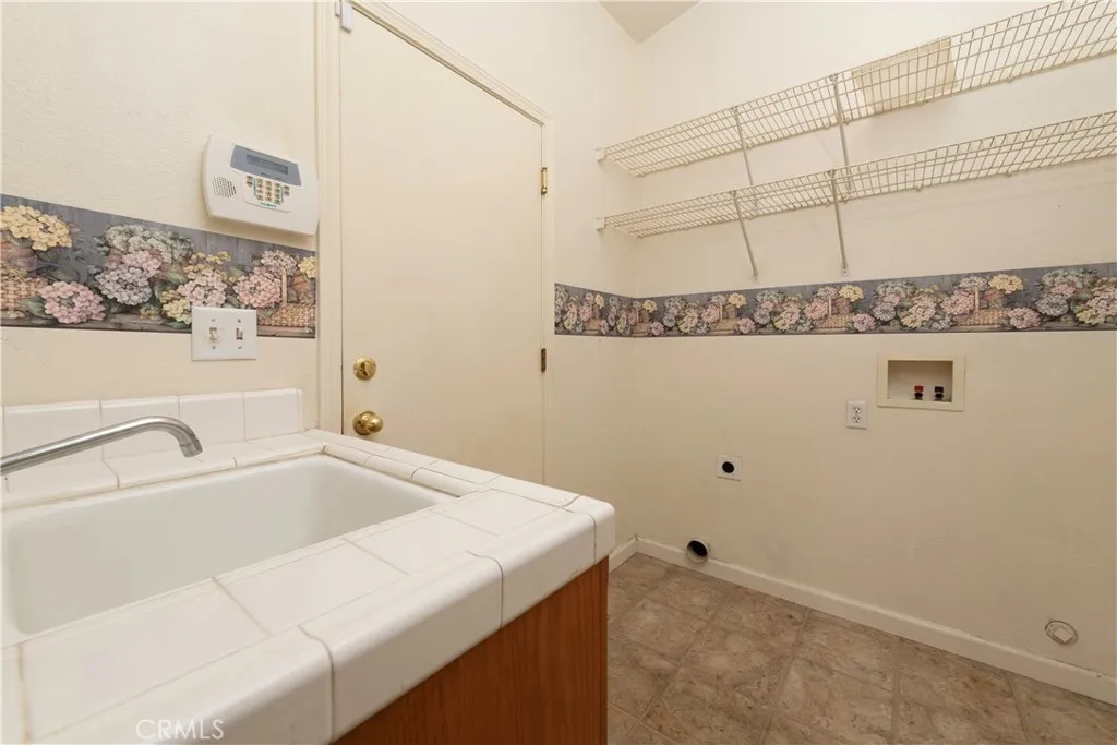 4514 W Oswego, Fresno, California 93722 home-pic-9