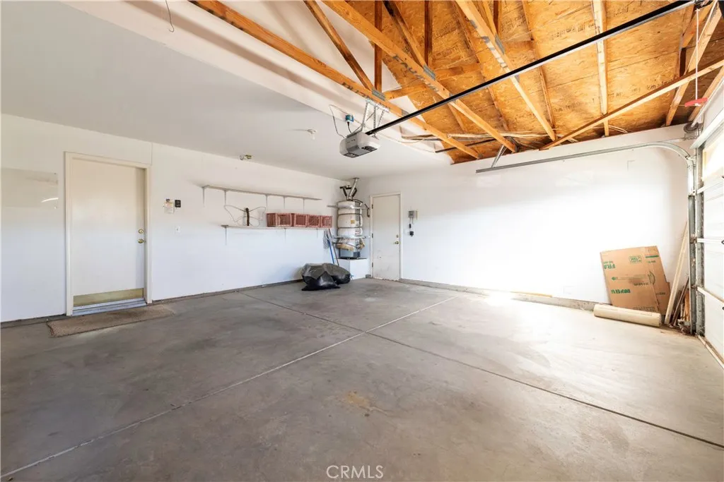 4514 W Oswego, Fresno, California 93722 home-pic-10