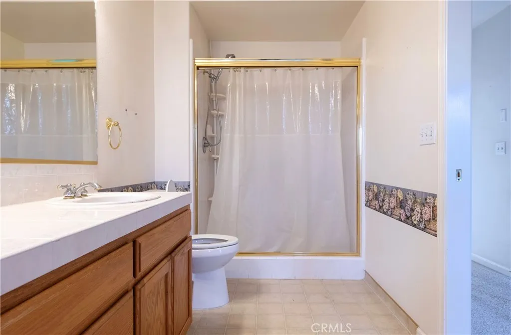 4514 W Oswego, Fresno, California 93722 home-pic-19