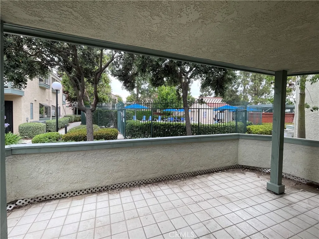 3580 W Sweetbay Court B, Anaheim, California 92804 home-pic-4