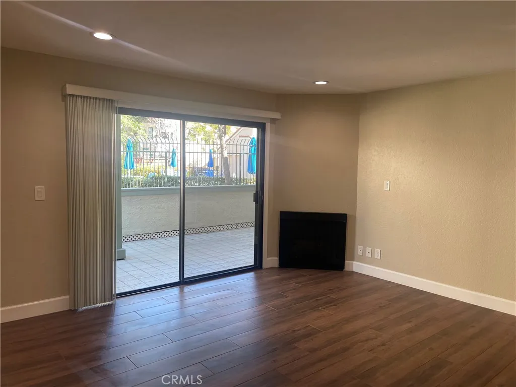 3580 W Sweetbay Court B, Anaheim, California 92804 home-pic-13