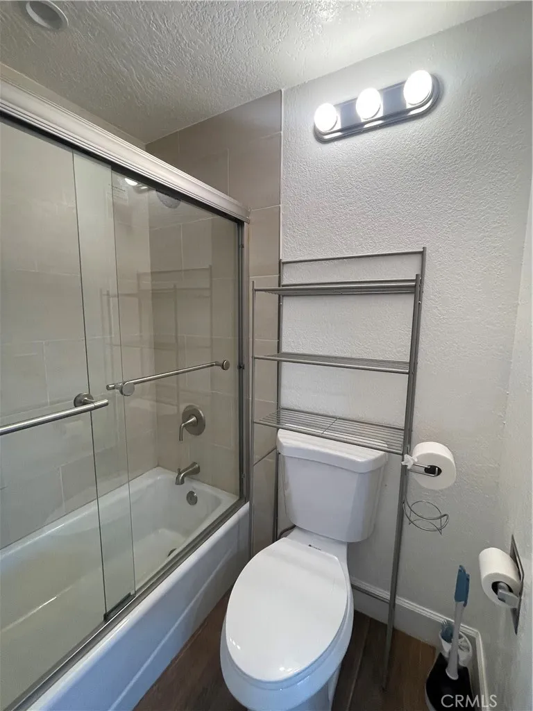 3580 W Sweetbay Court B, Anaheim, California 92804 home-pic-28