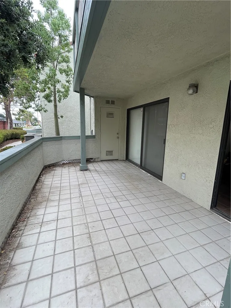 3580 W Sweetbay Court B, Anaheim, California 92804 home-pic-5