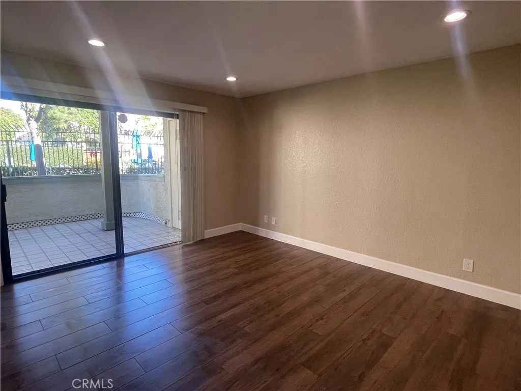 3580 W Sweetbay Court B, Anaheim, California 92804 home-pic-22