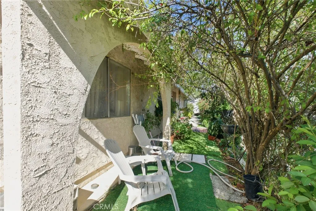 12011 Jouett Street, Sylmar, California 91342 home-pic-22
