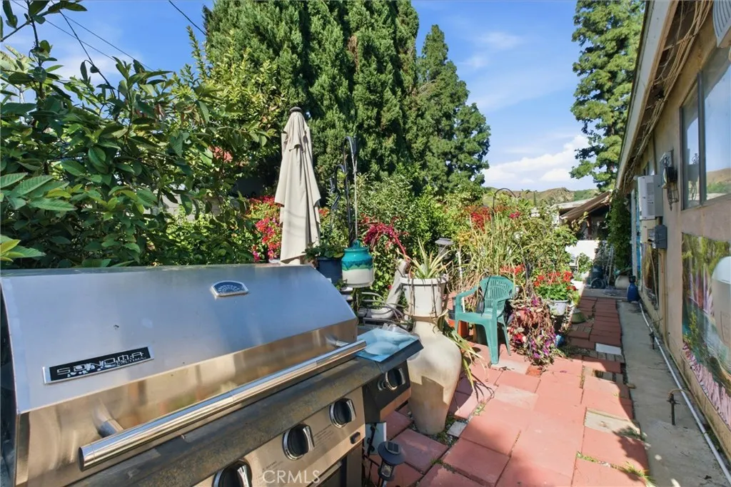 12011 Jouett Street, Sylmar, California 91342 home-pic-20