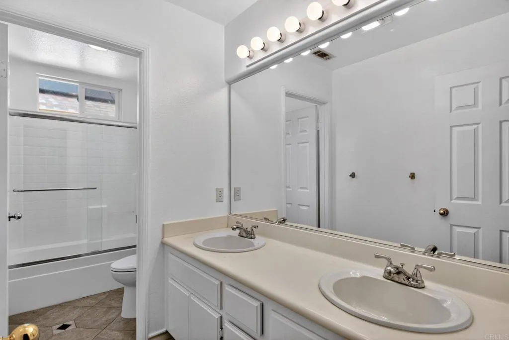 2776 W Canyon Avenue, San Diego, California 92123 home-pic-16