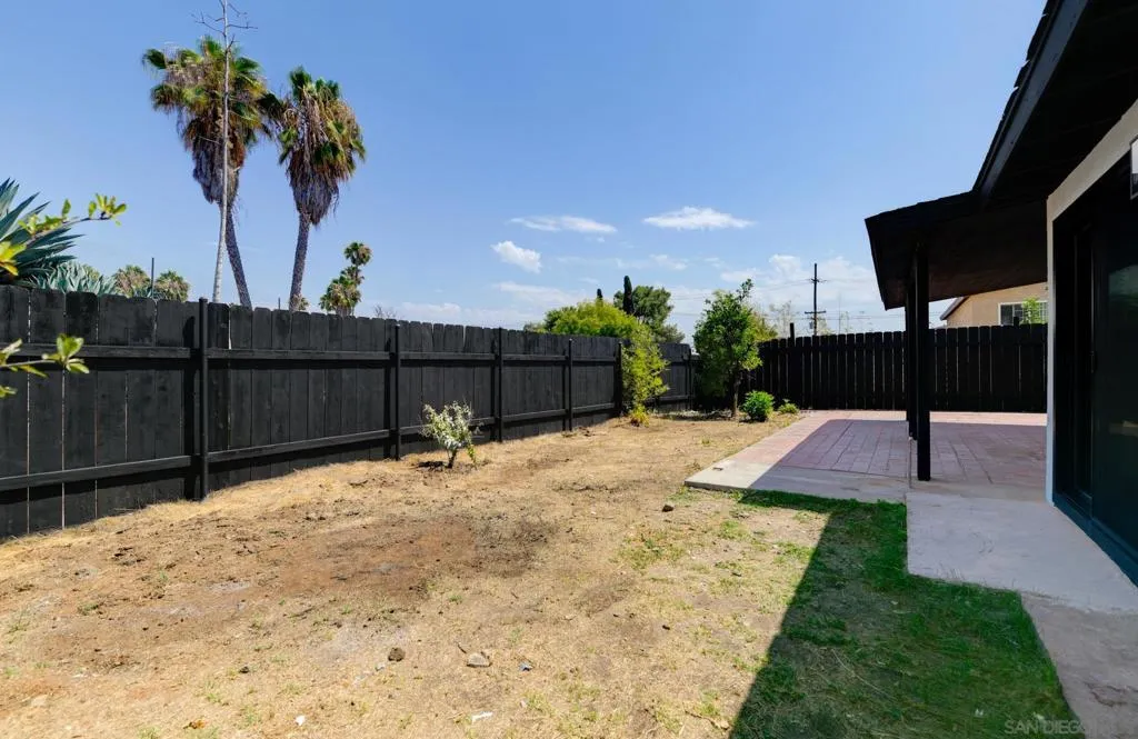 1340 Heron Ave, El Cajon, California 92020 home-pic-18