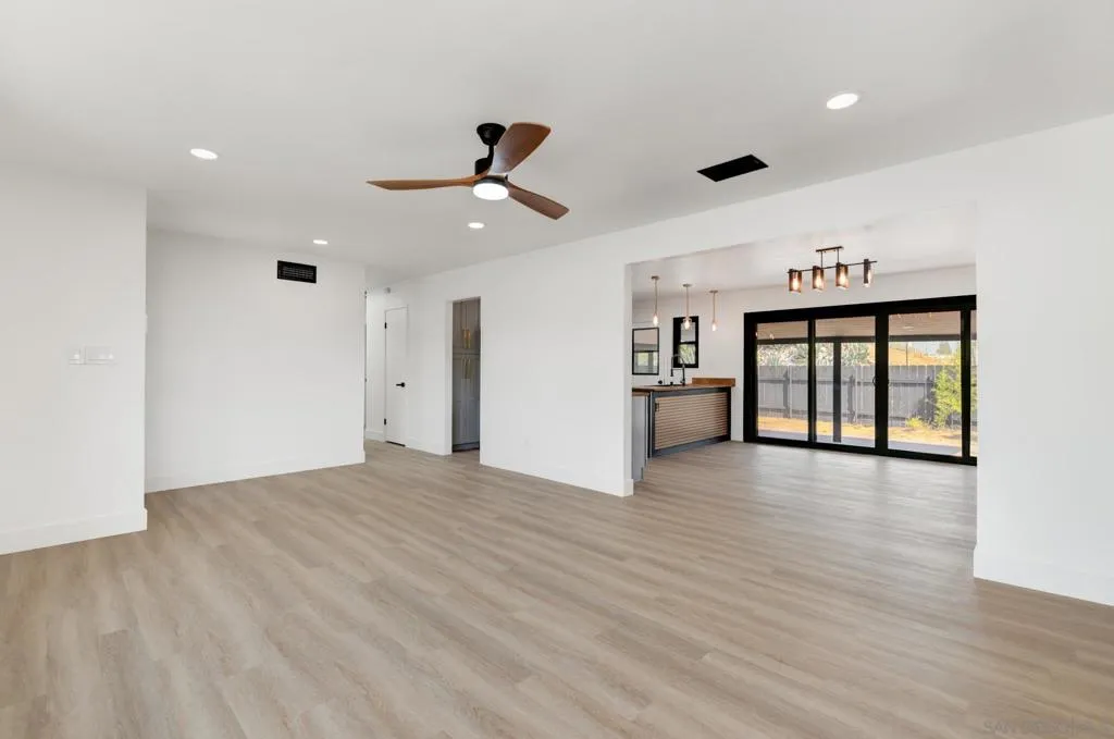 1340 Heron Ave, El Cajon, California 92020 home-pic-3