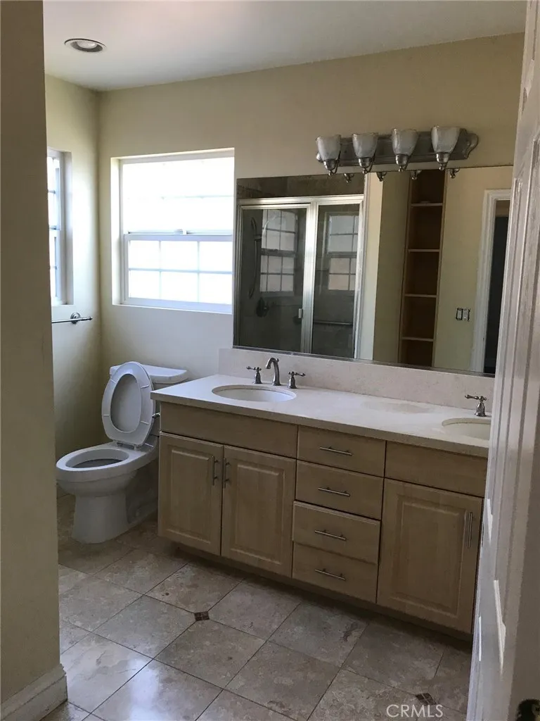 18622 Kamstra Avenue, Cerritos, California 90703 home-pic-6