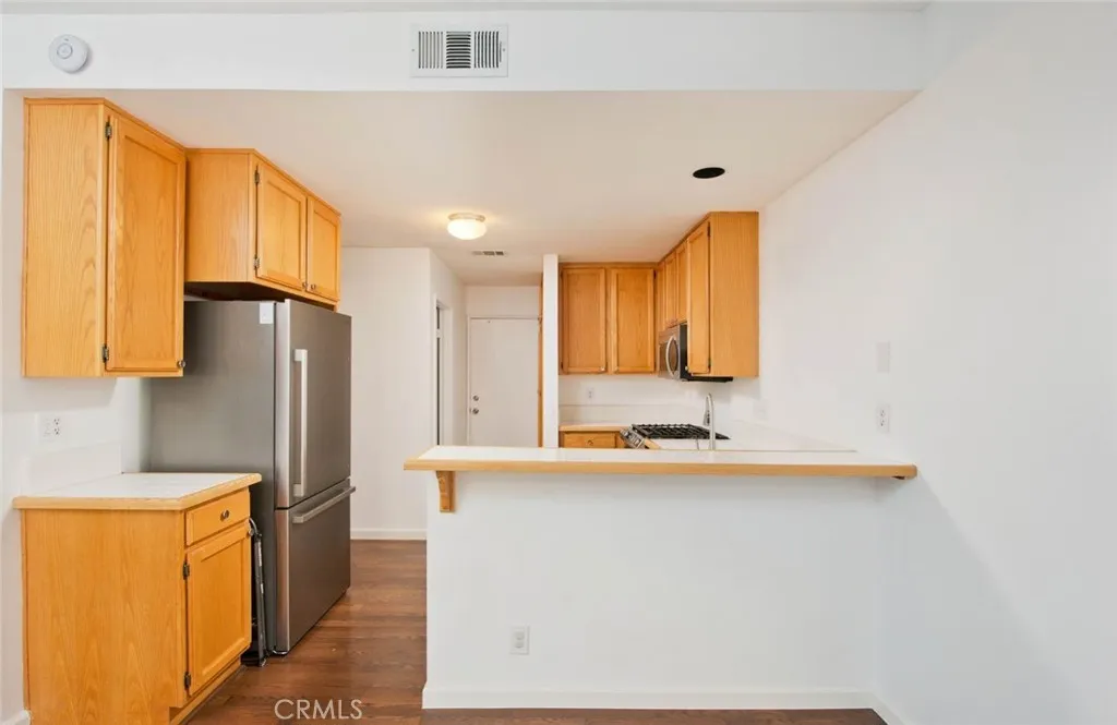 28415 Seco Canyon, Saugus, California 91390 home-pic-4