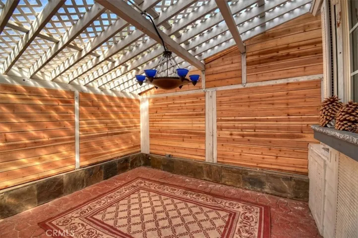 495 Zuger Court, Crestline, California 92325