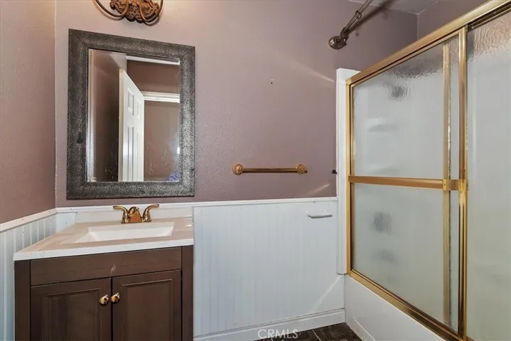495 Zuger Court, Crestline, California 92325
