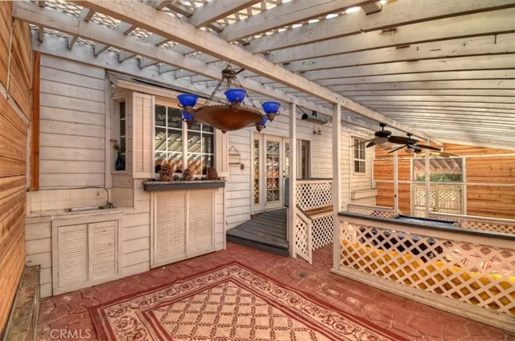 495 Zuger Court, Crestline, California 92325