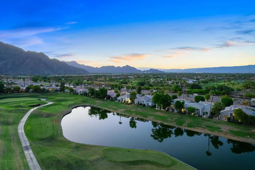 80381 Oak Tree, La Quinta, California 92253 home-pic-19