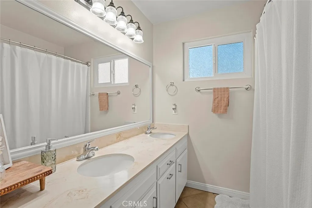40069 Newport, Hemet, California 92543 home-pic-24