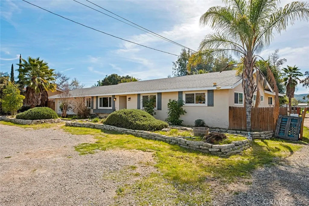 40069 Newport, Hemet, California 92543 home-pic-50