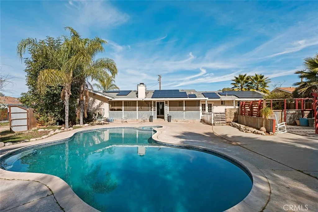 40069 Newport, Hemet, California 92543 home-pic-36