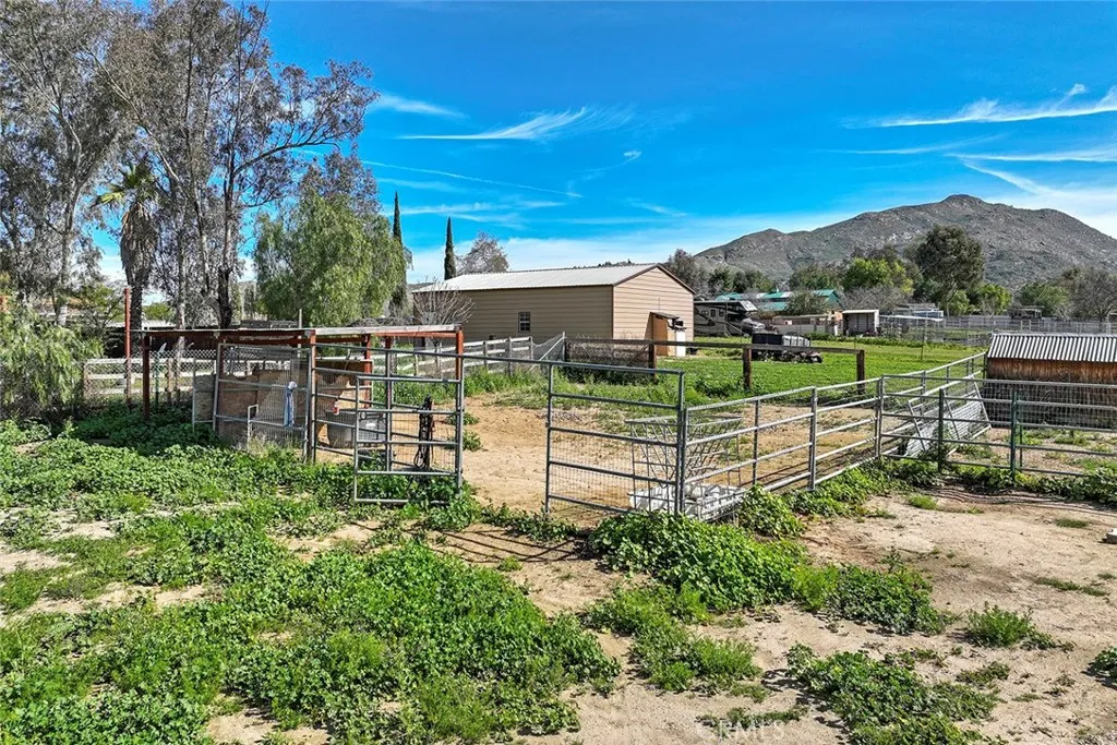 40069 Newport, Hemet, California 92543 home-pic-62