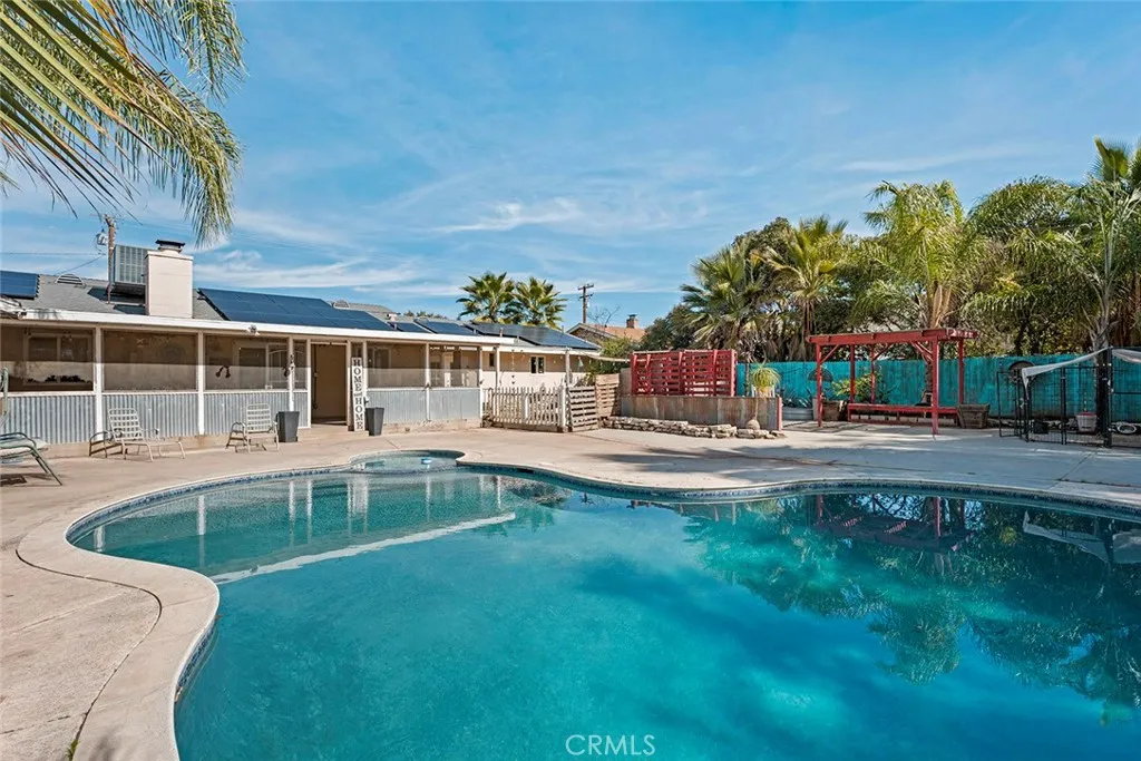 40069 Newport, Hemet, California 92543 home-pic-35