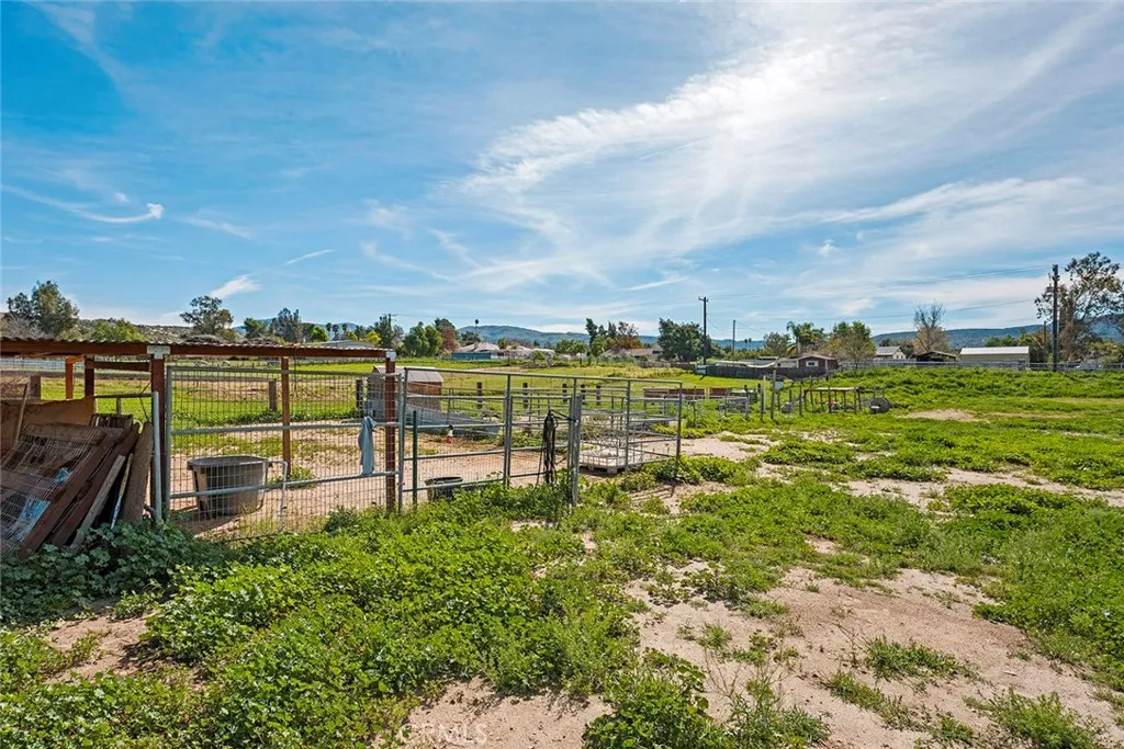 40069 Newport, Hemet, California 92543 home-pic-48