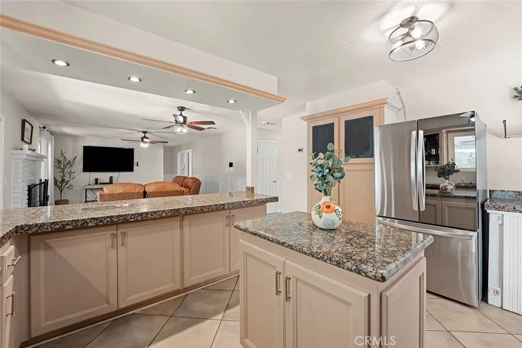 40069 Newport, Hemet, California 92543 home-pic-14
