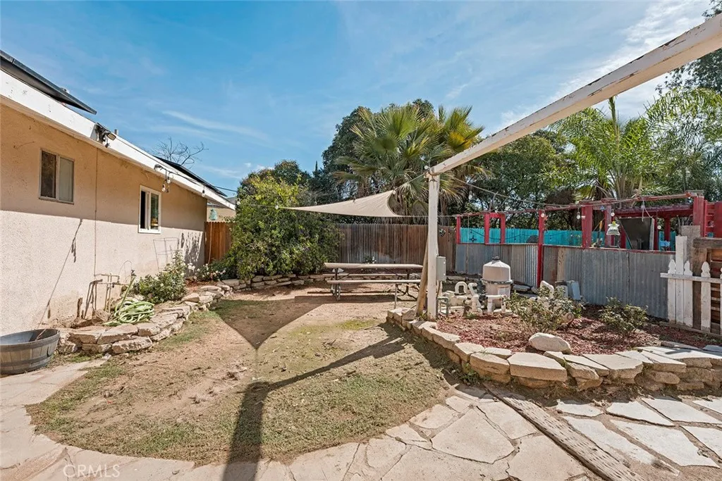 40069 Newport, Hemet, California 92543 home-pic-32