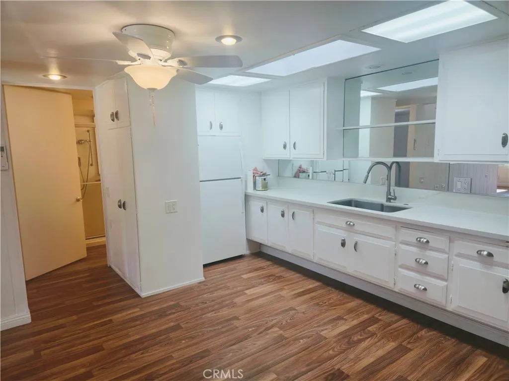 13920 Thunderbird Drive, Seal Beach, California 90740 home-pic-7
