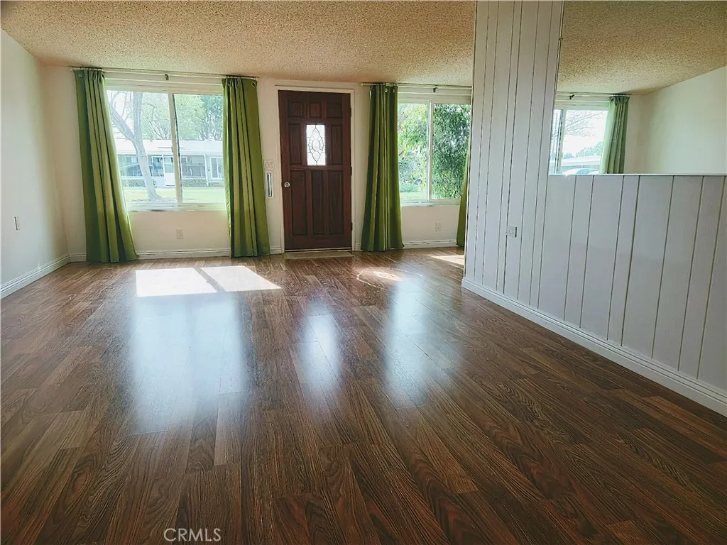 13920 Thunderbird Drive, Seal Beach, California 90740 home-pic-3