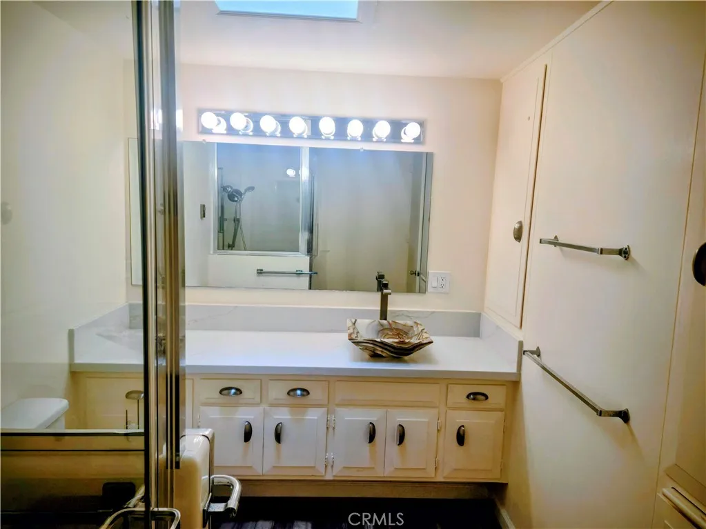 13920 Thunderbird Drive, Seal Beach, California 90740 home-pic-12
