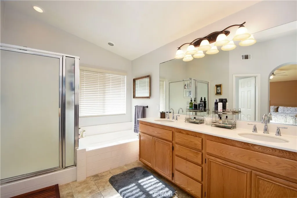 23809 Barberry Place, Murrieta, California 92562 home-pic-16