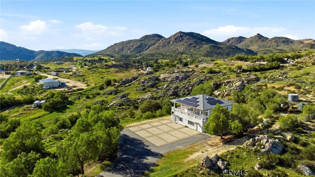 38595 Carolbee, Temecula, California 92592 home-pic-4