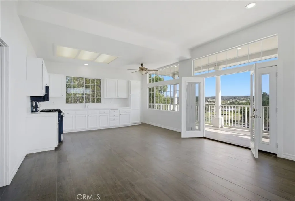 38595 Carolbee, Temecula, California 92592 home-pic-31
