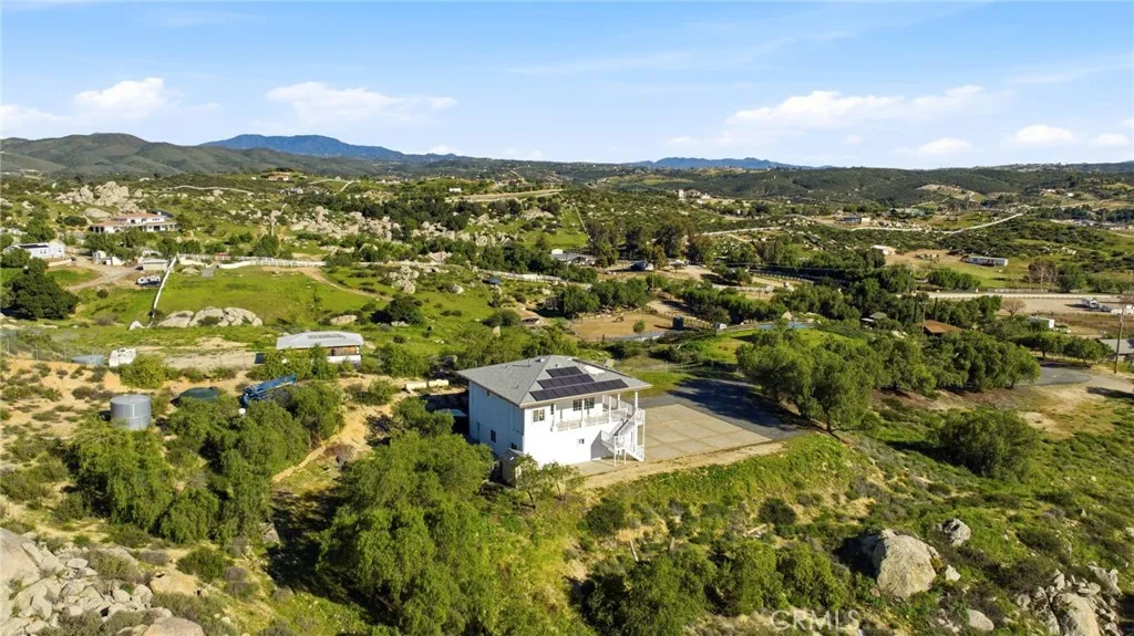 38595 Carolbee, Temecula, California 92592 home-pic-46