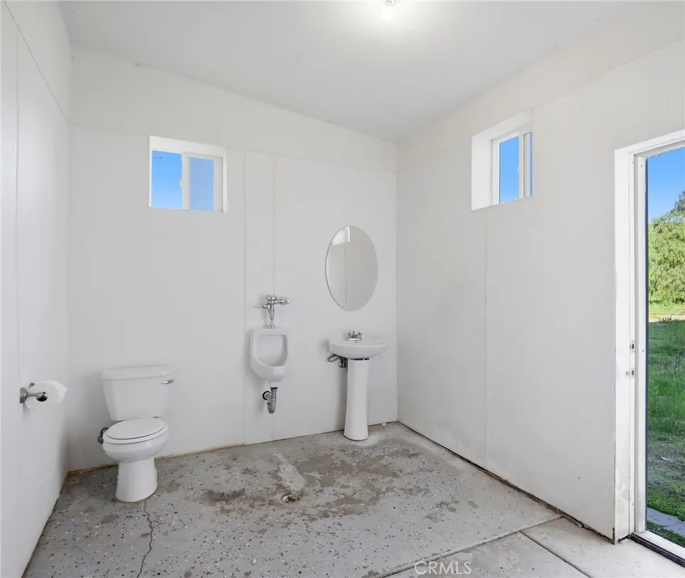 38595 Carolbee, Temecula, California 92592 home-pic-44