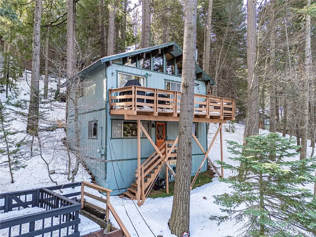28349 Larchmont, Lake Arrowhead, California 92352 home-pic-2