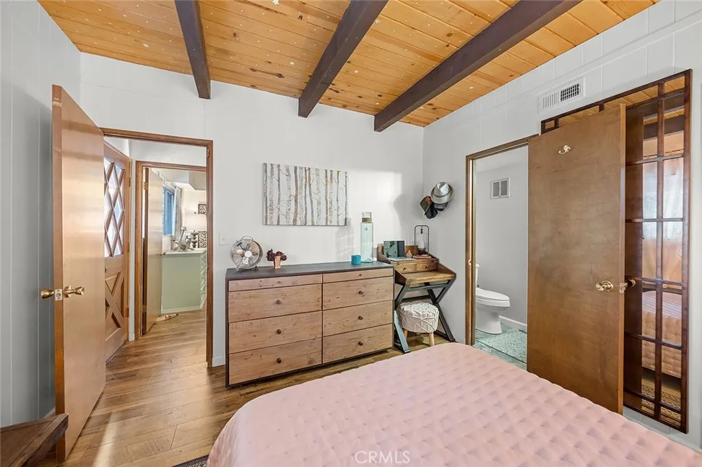 28349 Larchmont, Lake Arrowhead, California 92352 home-pic-6