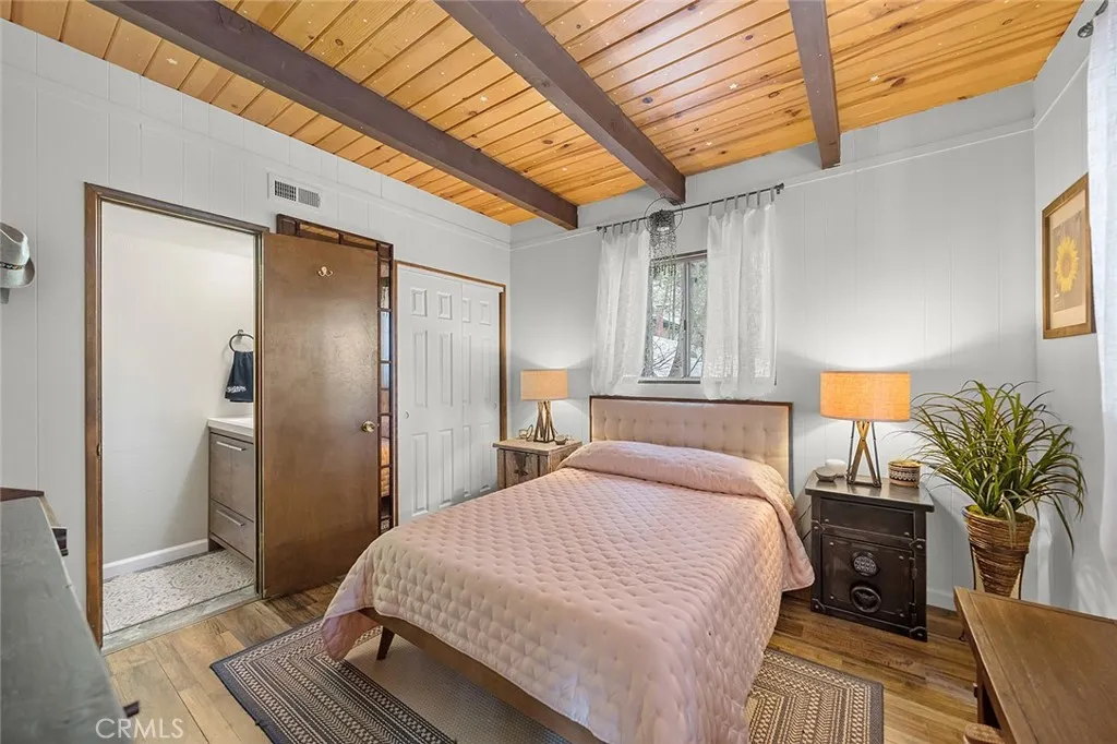 28349 Larchmont, Lake Arrowhead, California 92352 home-pic-4