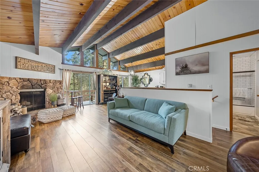 28349 Larchmont, Lake Arrowhead, California 92352 home-pic-11