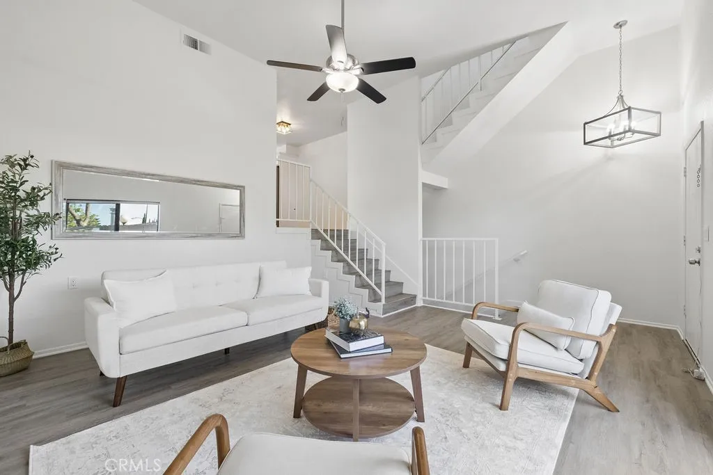 20823 Norwalk Boulevard 26, Lakewood, California 90715 home-pic-3