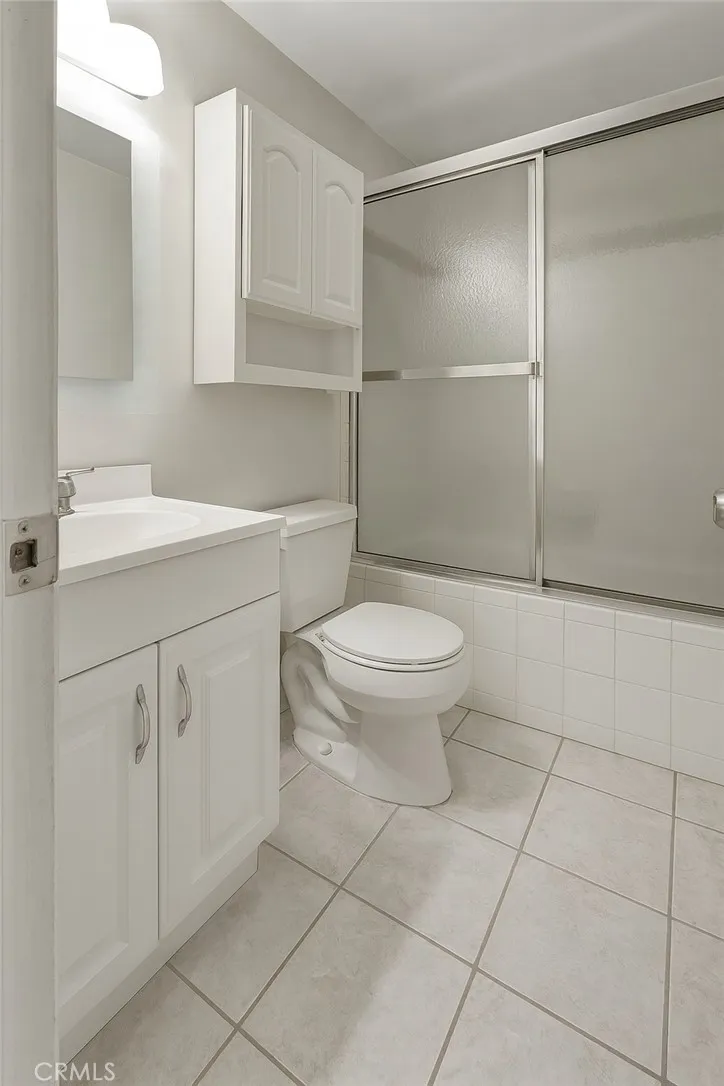 806 Coriander C, Torrance, California 90502 home-pic-18