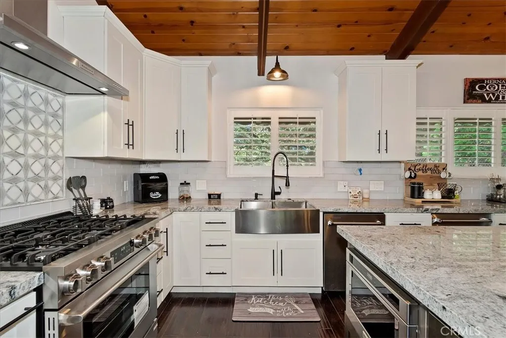 370 Weisshorn, Crestline, California 92325 home-pic-14