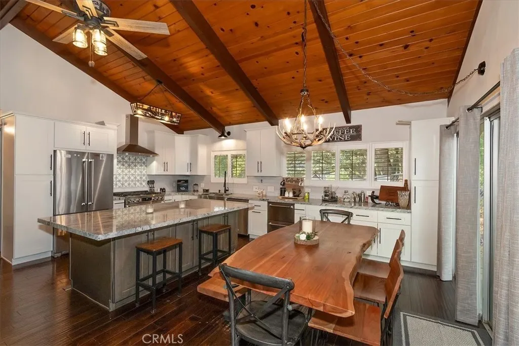 370 Weisshorn, Crestline, California 92325 home-pic-8