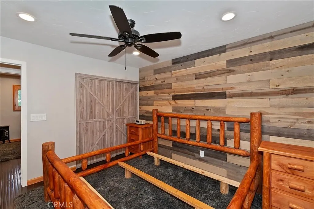 370 Weisshorn, Crestline, California 92325 home-pic-22