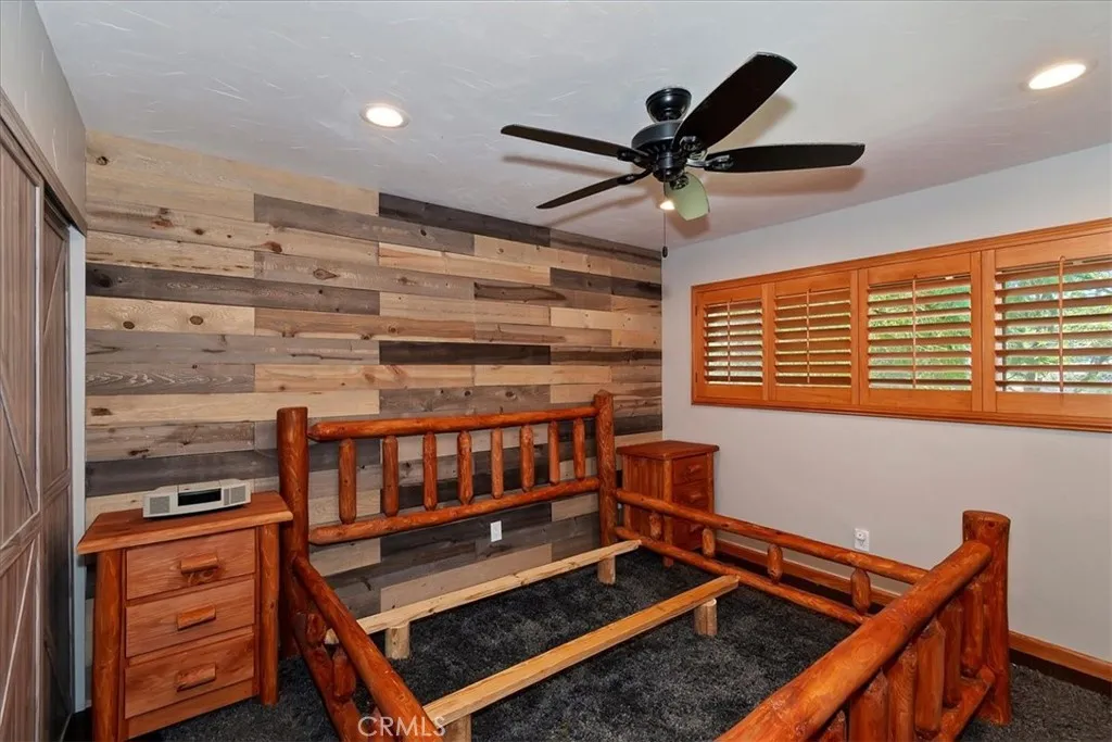 370 Weisshorn, Crestline, California 92325 home-pic-21