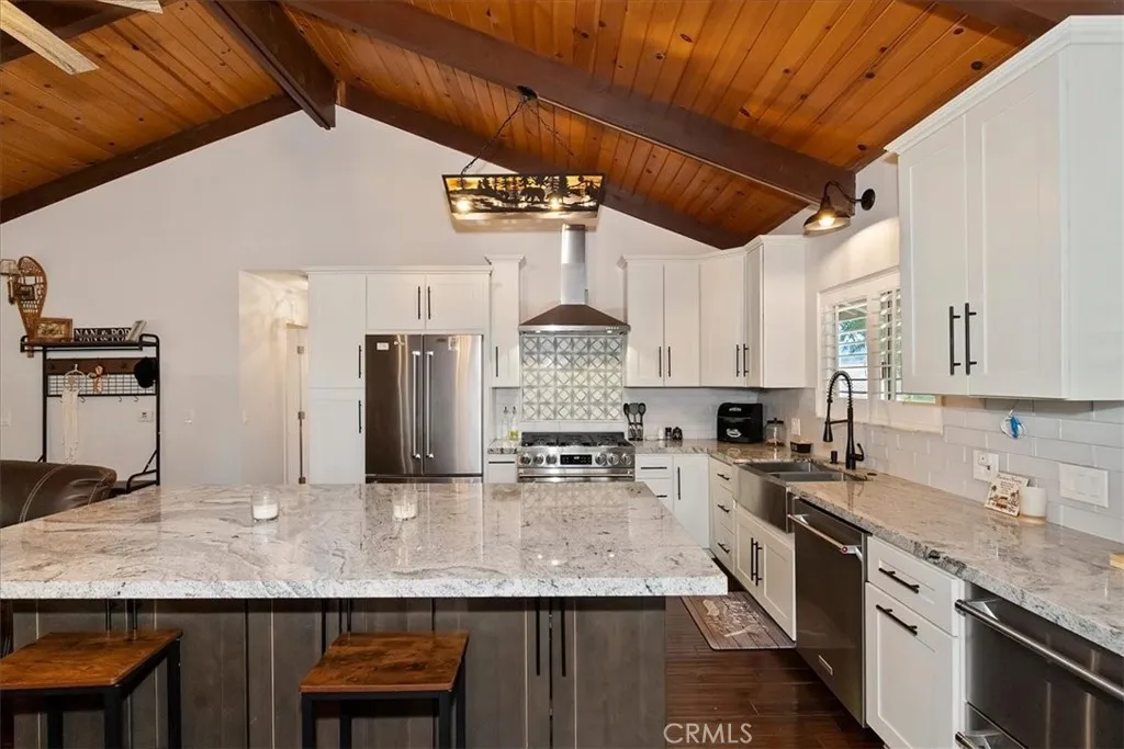 370 Weisshorn, Crestline, California 92325 home-pic-13