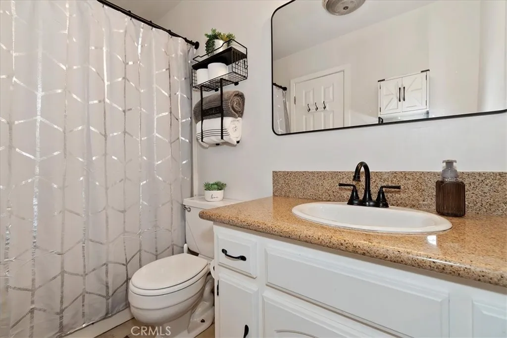 370 Weisshorn, Crestline, California 92325 home-pic-24