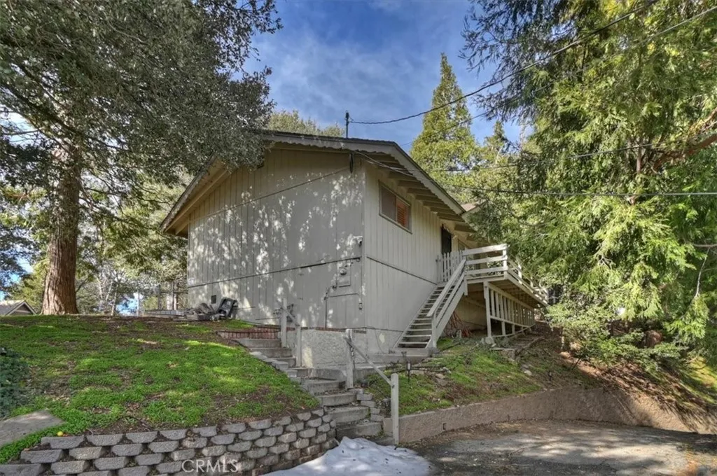 370 Weisshorn, Crestline, California 92325 home-pic-2